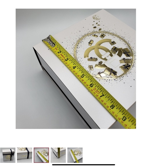 Chanel Holiday 2023  Gift Box White Gold - Picture 6 of 7